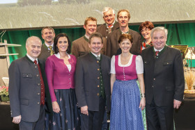 Bauernbundmitglieder mit LH Hermann Schützenhöfer, Landesrat Hans Seitinger, Präsident Titschenbacher und Vize Präs. Pain